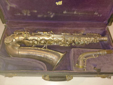 Vecchio sassofono Conn
