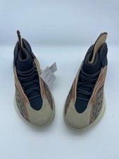 US 8.5 Adidas YZY QNTM Flash