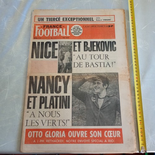 Magazine vintage football - magazine,