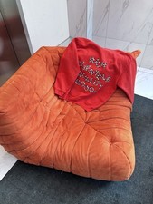 Sedia in alcantara arancione