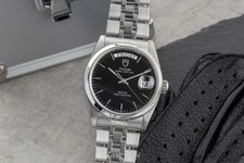 Tudor prince date day - date, black