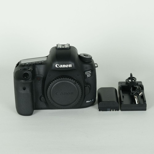 Canon eos mark - eos,