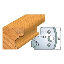 Coppia coltelli sagomati - coppia,