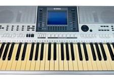 Yamaha PSR-S700 Arranger