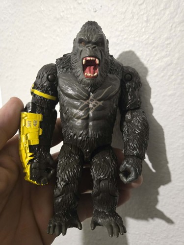 Giant king kong action figure - action,