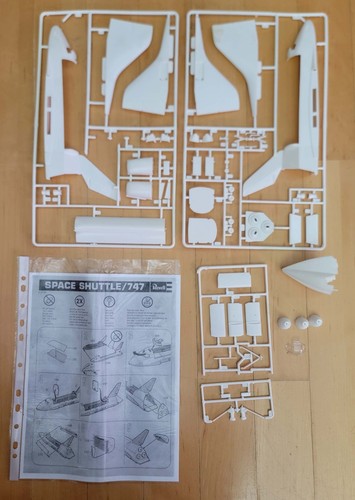 144 revell model kit - 1/144,
