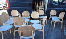 28 sedie in legno, seduta imbottita