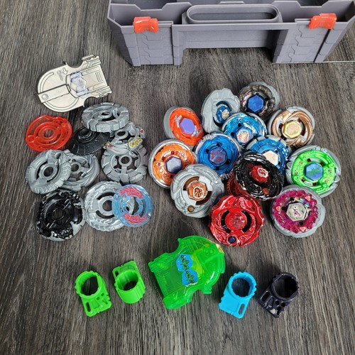 Beyblade metal fight - fight, lot