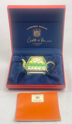 Charlotte vita collectable - vita,