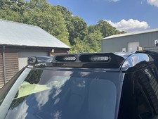 LAND ROVER DEFENDER 90 110 LED BARRA LUMINOSA TETTO DRL 20-23 UK NERO LUCIDO