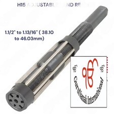 Attrezzo alesatore manuale