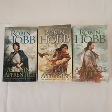 ROBIN HOBB Farseer Trilogy
