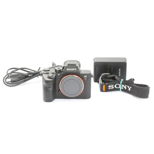 Sony alpha iii 47 tsd - sony,