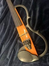 YAMAHA SV-100 violino