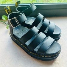 Dr. Martens sandali neri