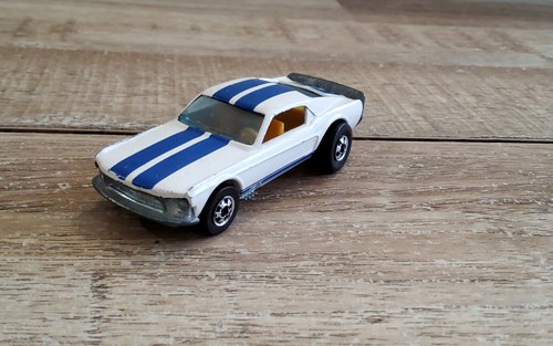 Ford mustang stocker - , hot