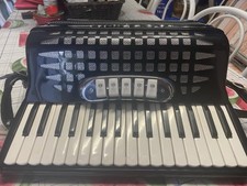 Fisarmonica soprani usata - fisarmonica,