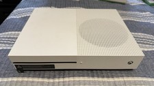 Xbox One S Console Bundle –