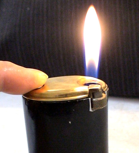 Briquet ancien flaminaire - @,