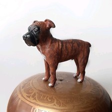Statua cane boxer