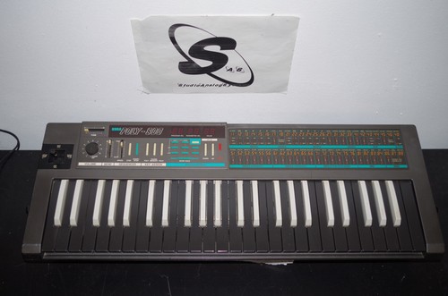 Chiavi nere korg poly800 - nere,