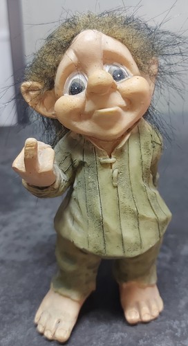 Norwegian troll nyform - norwegian,