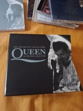 cofanetto 4  CD Queen the definitive collection & Freddie Mercury editoriale