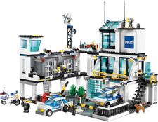 LEGO 7744 Quartier Generale