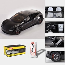 Modellino auto 1:24 Tesla