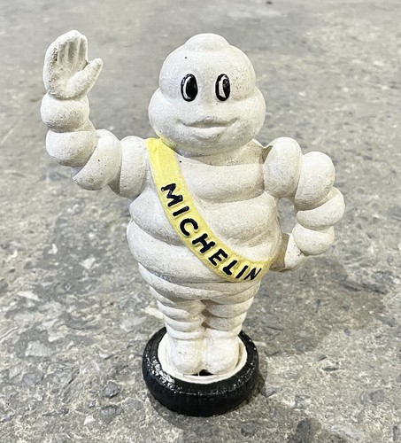 Statua michelin uomo bibendum - uomo,