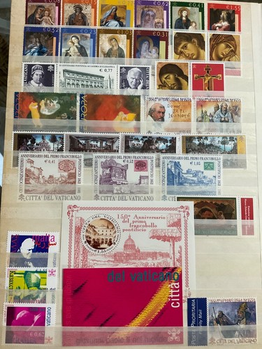 Vaticano 2002 annata - , completa