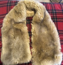 Stola, sciarpa, scialle in