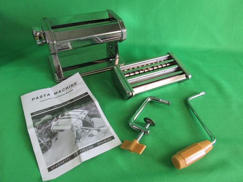 Italian origins pasta - pasta, machine