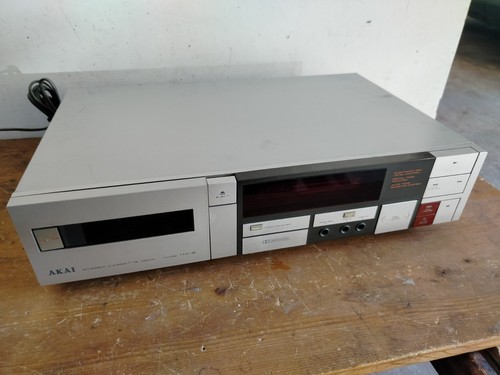 Akai model 2 - akai,