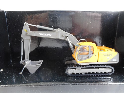 Volvo 210 87 - volvo, 1:87