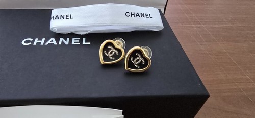 Chanel orecchini perno oro - a,