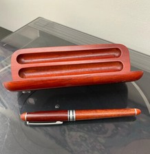 Penna stilografica in legno