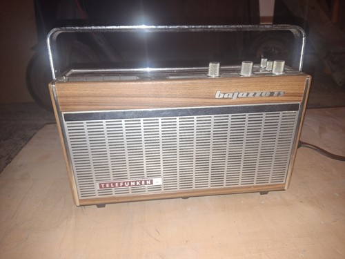 Radio valigetta telefunken - a,