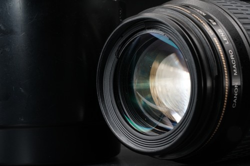 Canon 100 2 8 - ef, f/2.8