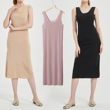 Fundlieb scivola sotto lo slip