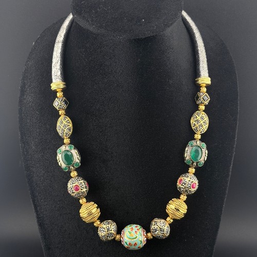 Collana collare dichiarazione