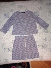 Completo giacca e gonna fantasia blu