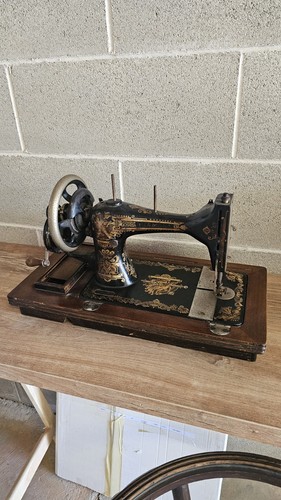 Macchina cucire manovella - da, a