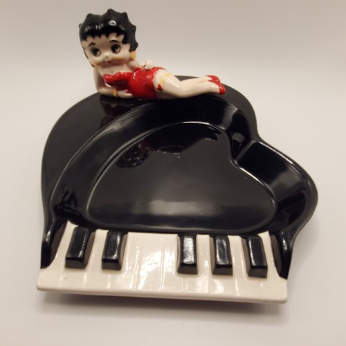 Vintage betty boop 1984 - vintage,
