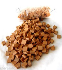 N.120 PIASTRELLINE QUADRATE IN