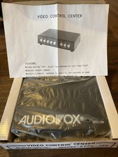 Audiovox AVCC-100 Video Control Center Audio DVD VCR AV TV Dish Box NUOVO SIGILLATO