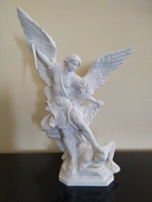 STATUA ARTE SACRA SAN MICHELE ARCANGELO CM 27 ALL' ALA IN MARMO RESINA ITALIANA 