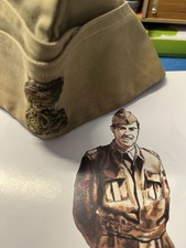 BERRETTO BUSTINA KAKI ESTIVA ANNO 1946 FREGIO ARTIGLIERIA  DA CAMPAGNA MOD’33