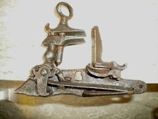 BATTERIA A PIETRA, ALLA ROMANA  PER FUCILE AD AVANCARICA- FINE '700 --PUNZ. 