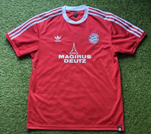 Maglia autografo uli hoeneß - maglia,